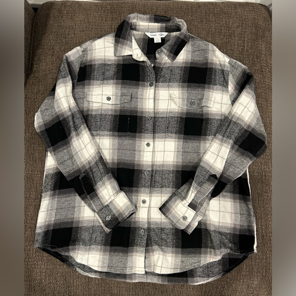 Old Navy Boyfriend Fit Flannel